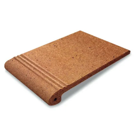 Peldaño redondo para recubrir las escaleras. Un material resistente y de aspecto natural, ideal tanto para reformar escaleras exteriores como interiores.